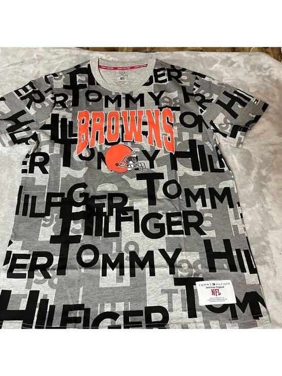 Tommy Hilfiger Other - Tommy Hilfiger Cleveland Browns T Shirt